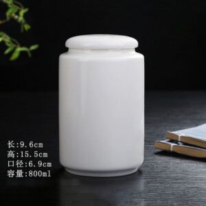白色茶叶罐