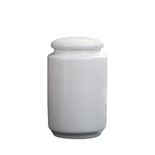 白色茶叶罐